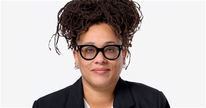 Erika D Smith LA Times, Bio, Wiki, Age, Height, Husband, Salary, and Net Worth