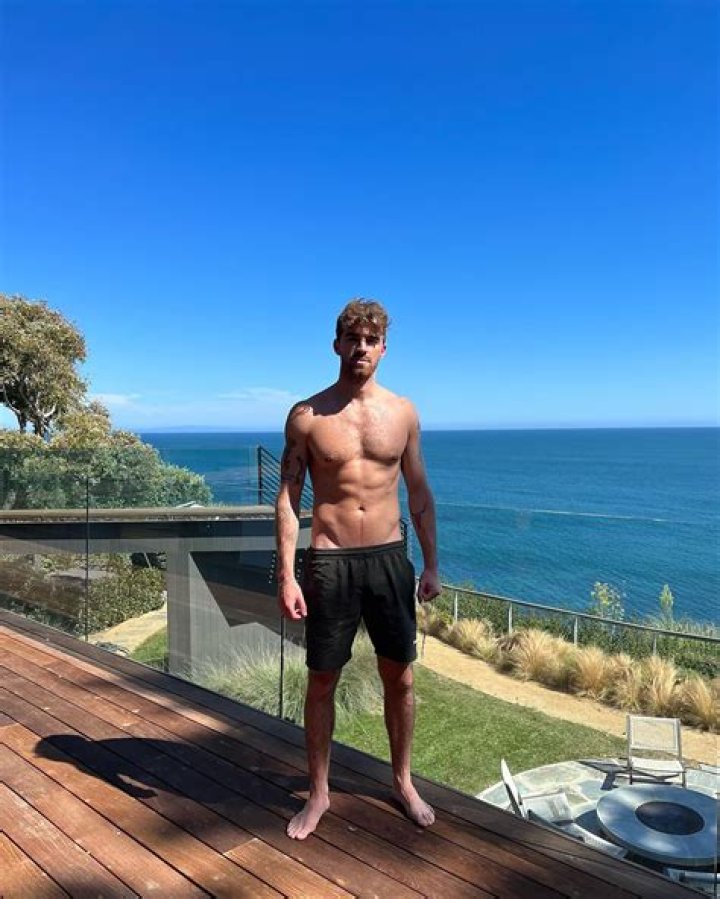 Meet Eve Jobs Boyfriend Drew Taggart, Steve Jobs Daughter