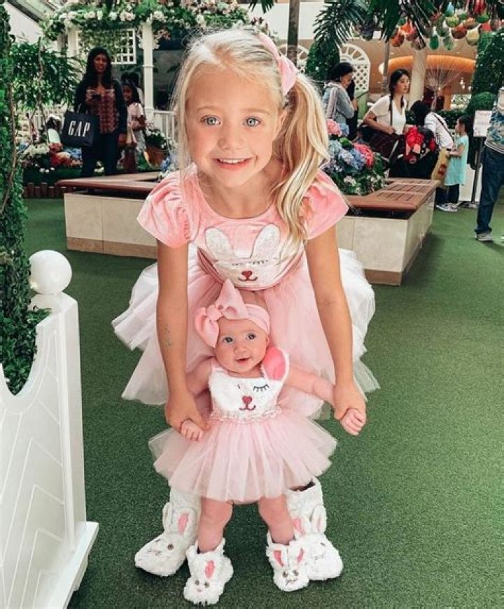 Get To Know Everleigh Rose: Her Dad, Age, Boyfriend and More