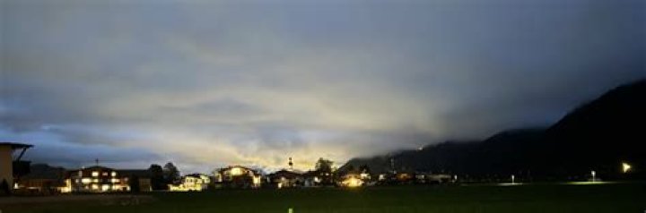 Filiz Akin – Biography, Facts & Life Story