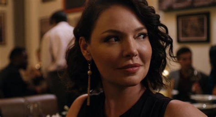 Viewers Are Convinced a Major Death Is Imminent if 'Firefly Lane' Continues