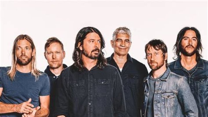 Foo Fighters Net Worth – How Much is Foo Fighters Worth?
