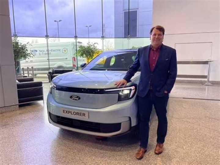 Ford CEO Salary – President Income and Earnings