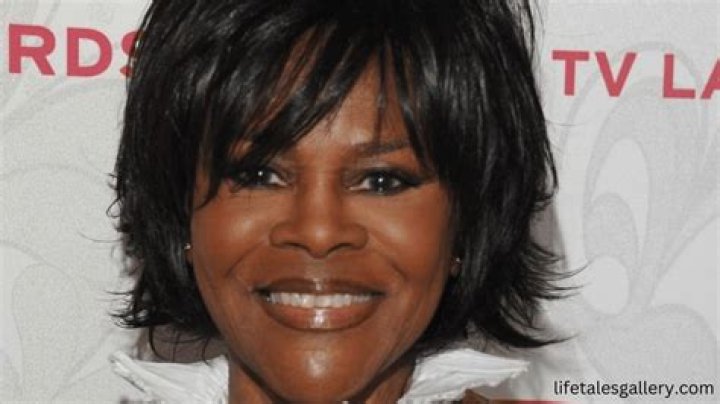 Grace Johnston Net Worth