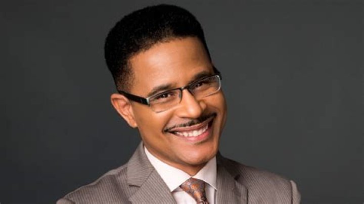 Greg Fields WFAA, Bio, Wiki, Age, Height, Family, Wife, Daughter, Salary, and Net Worth