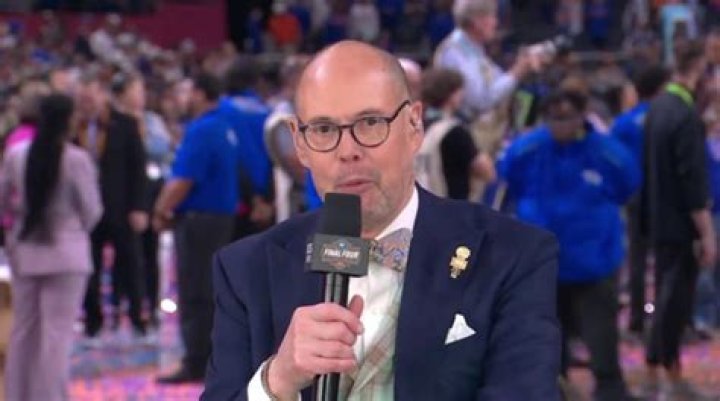 Greg Gumbel CBS, Bio, Wiki, Age, Height, Family, Brother, Wife, Salary, and Net Worth