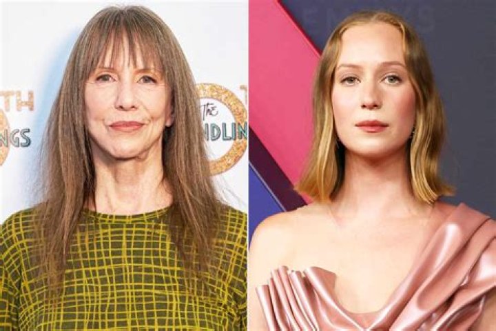 Hannah Einbinder Net Worth