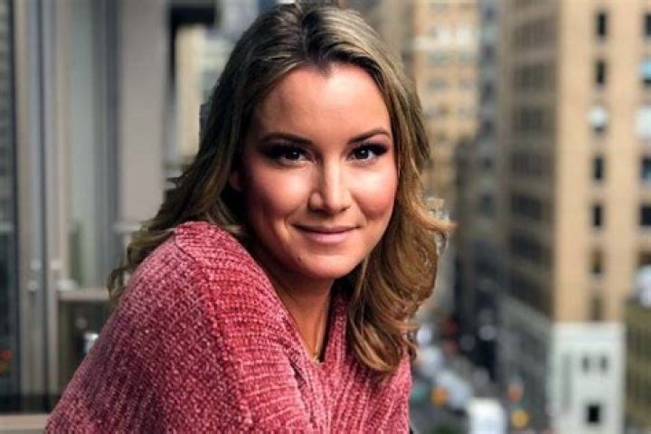 Hannah Ferrier Life after Below DecK Med? Her Wiki-Bio, Net Worth, Marriage, Child.