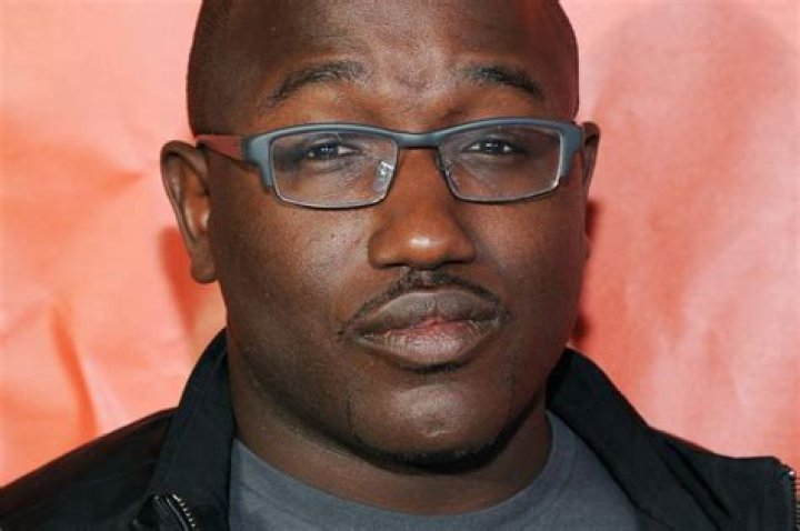 Hannibal Buress Comedian, Bio, Wiki, Age, Height, Wife, Meme, Shows, Podcast, and Net Worth