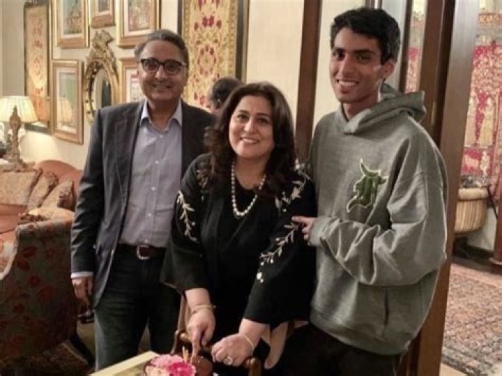 Harpal Randhawa Son Amer Kabir Singh Randhawa With Wife