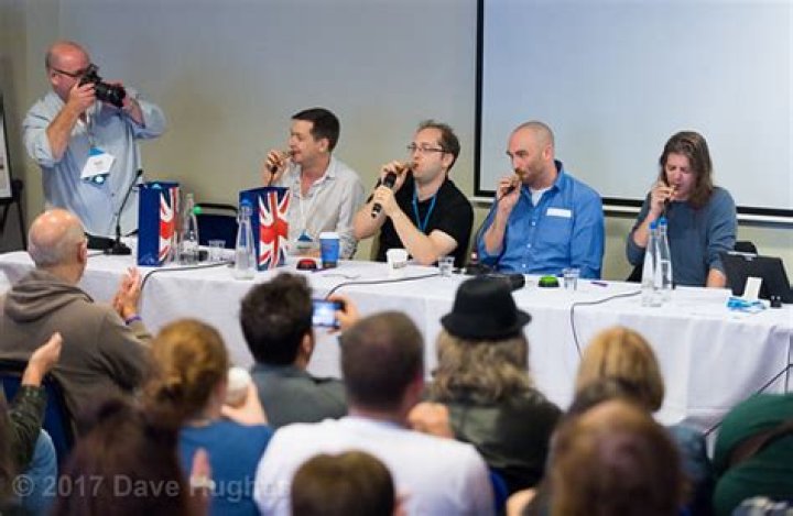 Heath Enwright Podcasts, Bio, Wiki, Age, Height, Wife, Salary, and Net Worth