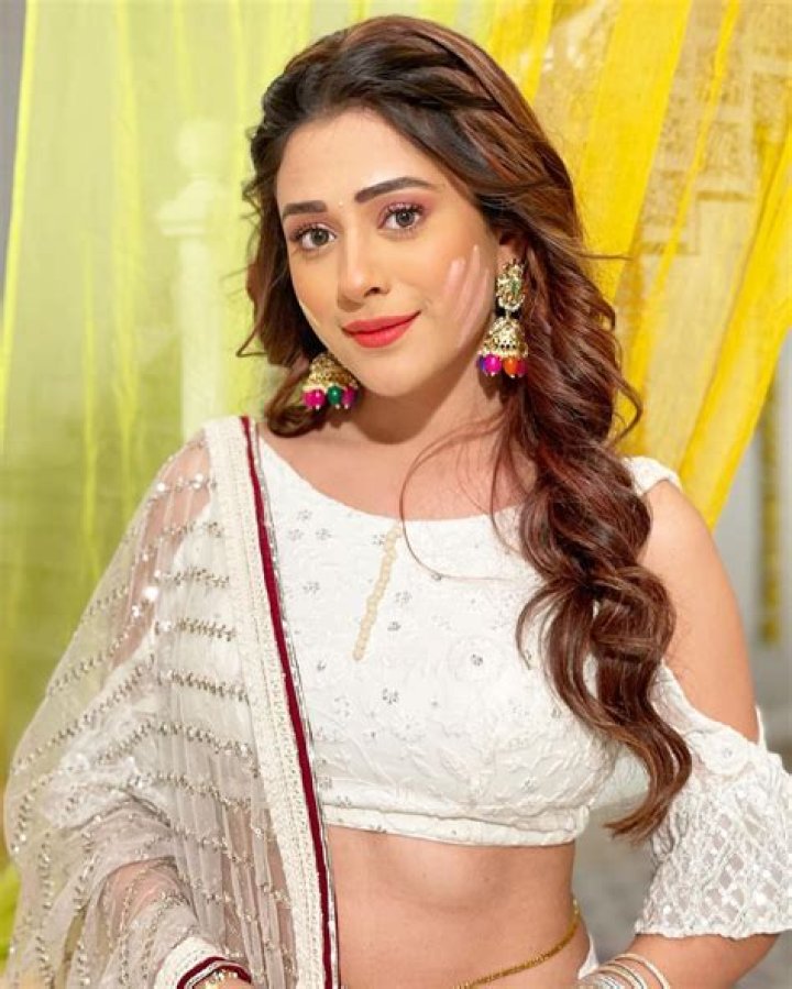Hiba Nawab – Biography, Facts & Life Story
