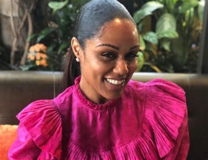 Holly Nichols Net Worth