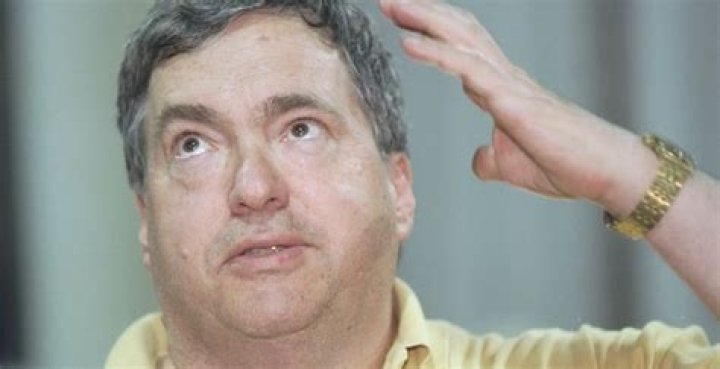 Michael Jordan Relentlessly Made Fun of Jerry Krause’s Height — How Tall Was He?