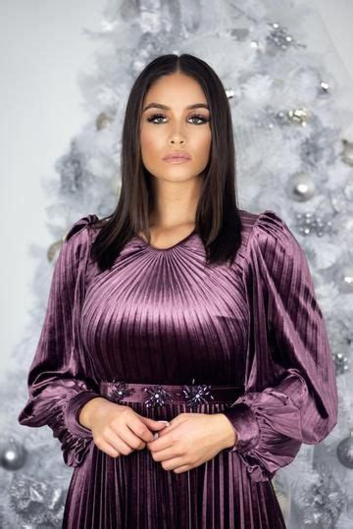 Imen Cherif Wiki, Biographie, Age, Taille, Mariage, Contact & Informations