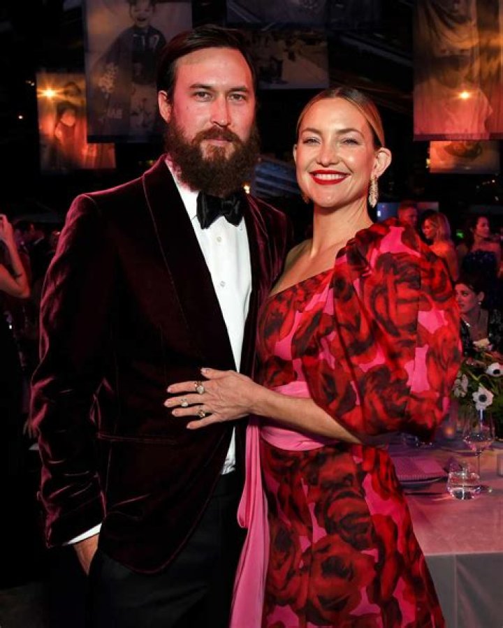 Is Kate Hudson Married To Danny Fujikawa? Relationship Timeline And Dating History