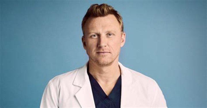 Is Owen Hunt Leaving 'Grey's Anatomy'? Season 18 Finale Ends With a Major Cliffhanger (SPOILERS)