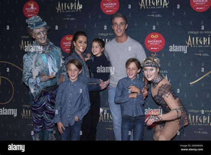 Isabel Veronica Mulroney estimated Net Worth, Age, Affairs, Height, Dating, Relationship Stats, Salary as well as short Biography with top 10 popular facts!