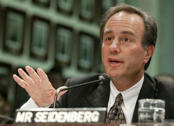 Ivan Seidenberg Net Worth – How Much is Ivan Seidenberg Worth?