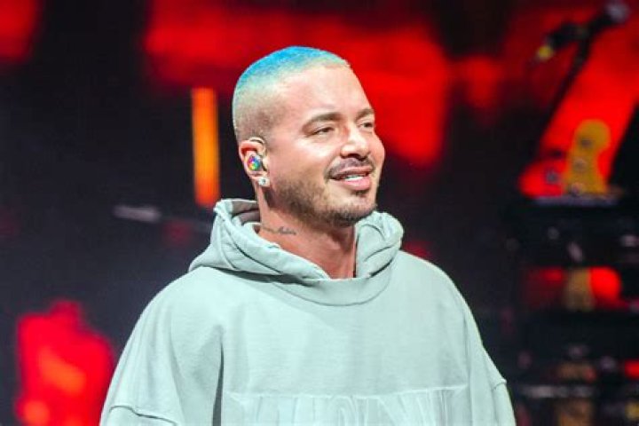 J Balvin – Biography, Facts & Life Story