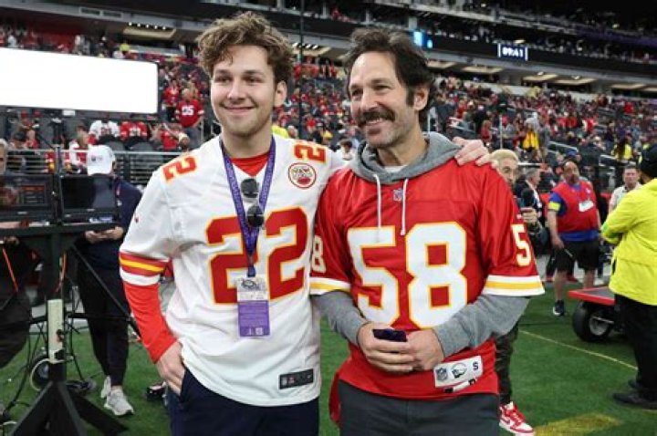 Who is Paul Rudd lookalike son Jack Sullivan Rudd? His Wiki-Bio, age.