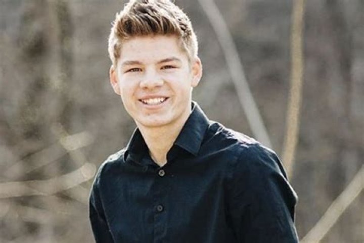 Meet Jackson Bates – Photos Of Kelly Jo Bates’ Son With Husband Gil Bates