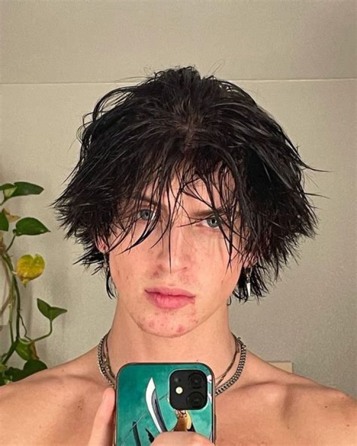 Jacob Day TikTok, Bio, Wiki, Age, Girlfriend, Black Hair, and Net Worth