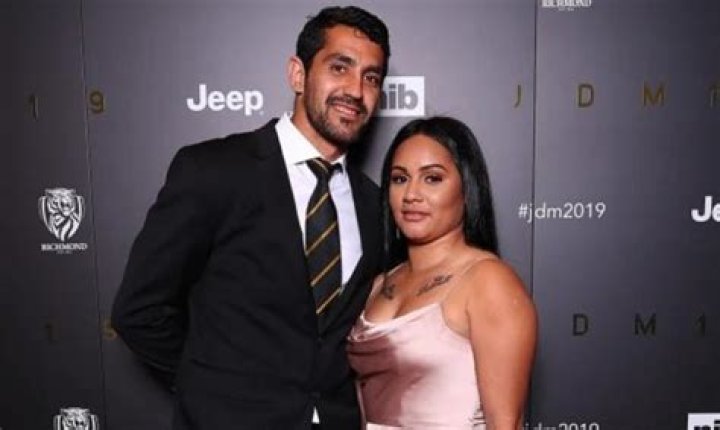 Jalen Pickett Net Worth, Age, Height, Relationship, Career and Wiki!