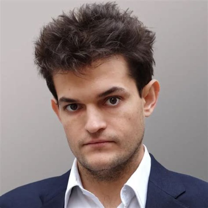 James McAuley The Washington Post, Bio, Wiki, Age, Height, Wife, Salary, and Net Worth