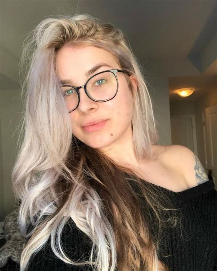 Jen Brett Net Worth 2024