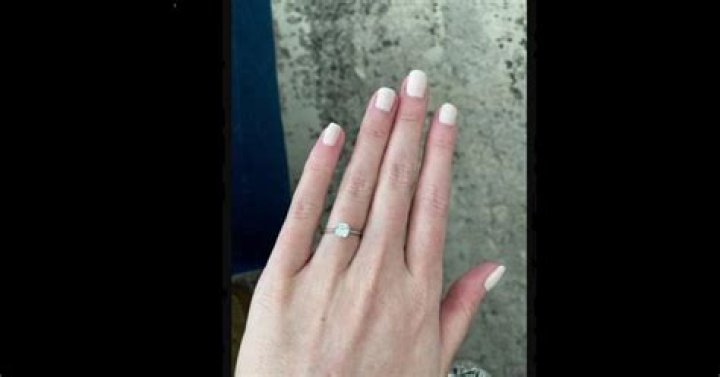 Jenna Marbles' Engagement Ring Is What Fairytales Are Made Of