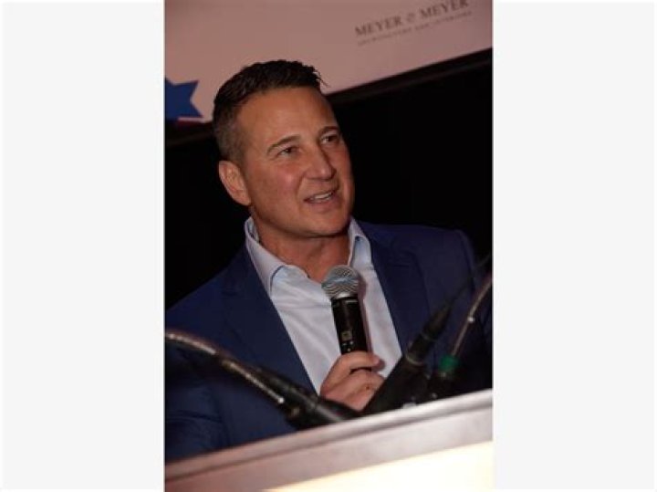 Joe Amorosino WHDH, Bio, Wiki, Age, Family, Wife, Salary, and Net Worth