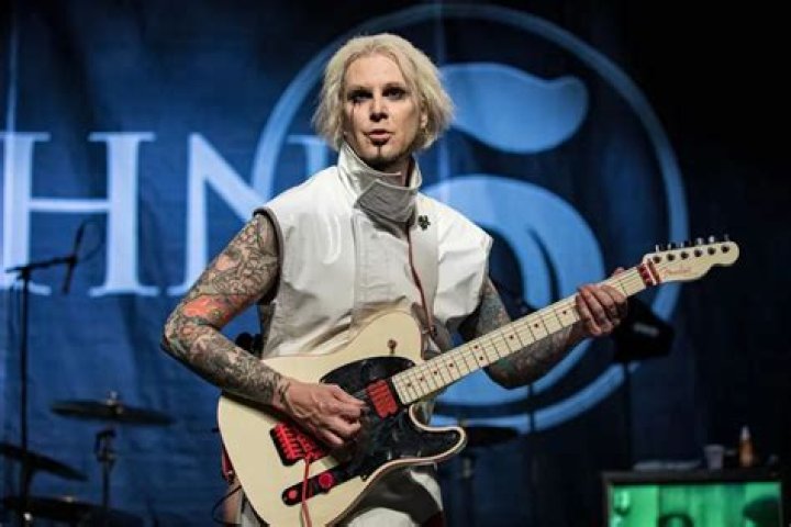 John 5 Net Worth – How Much is John 5 Worth?