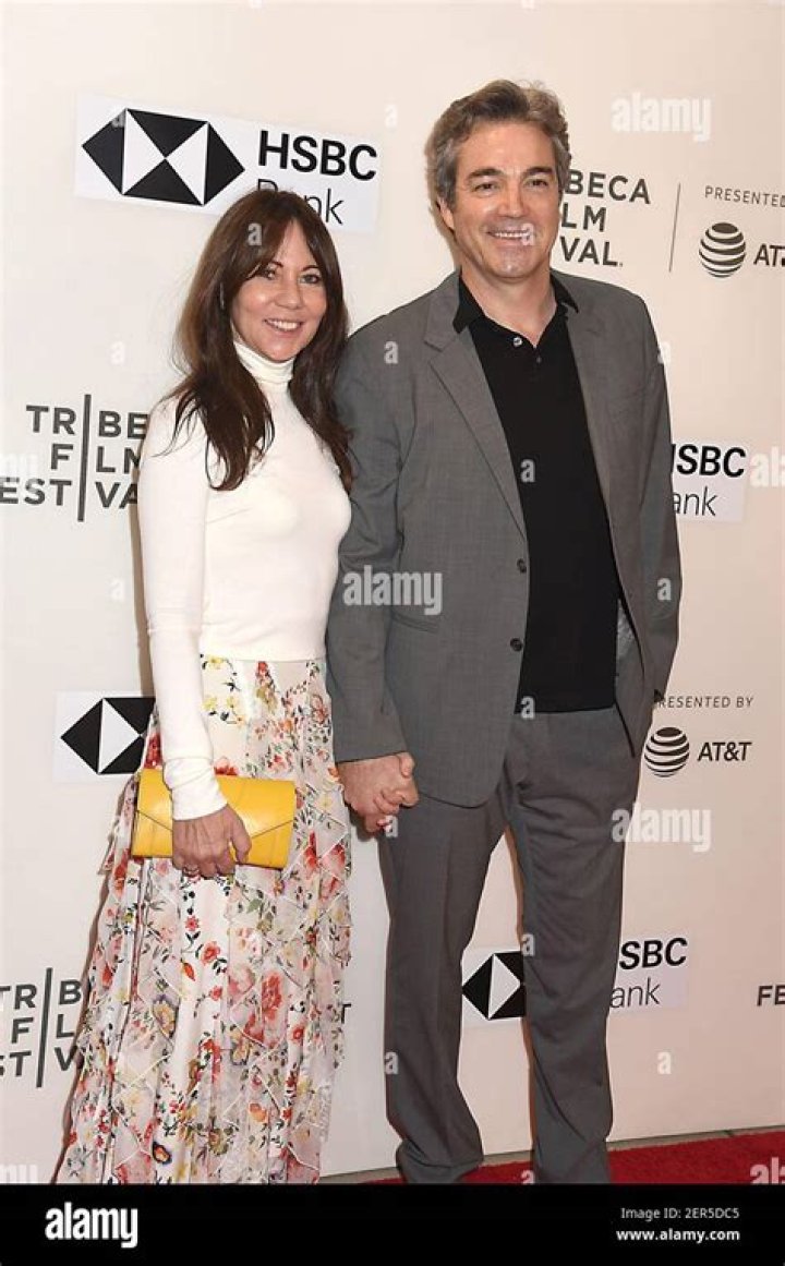 Jon Tenney – Biography, Facts & Life Story