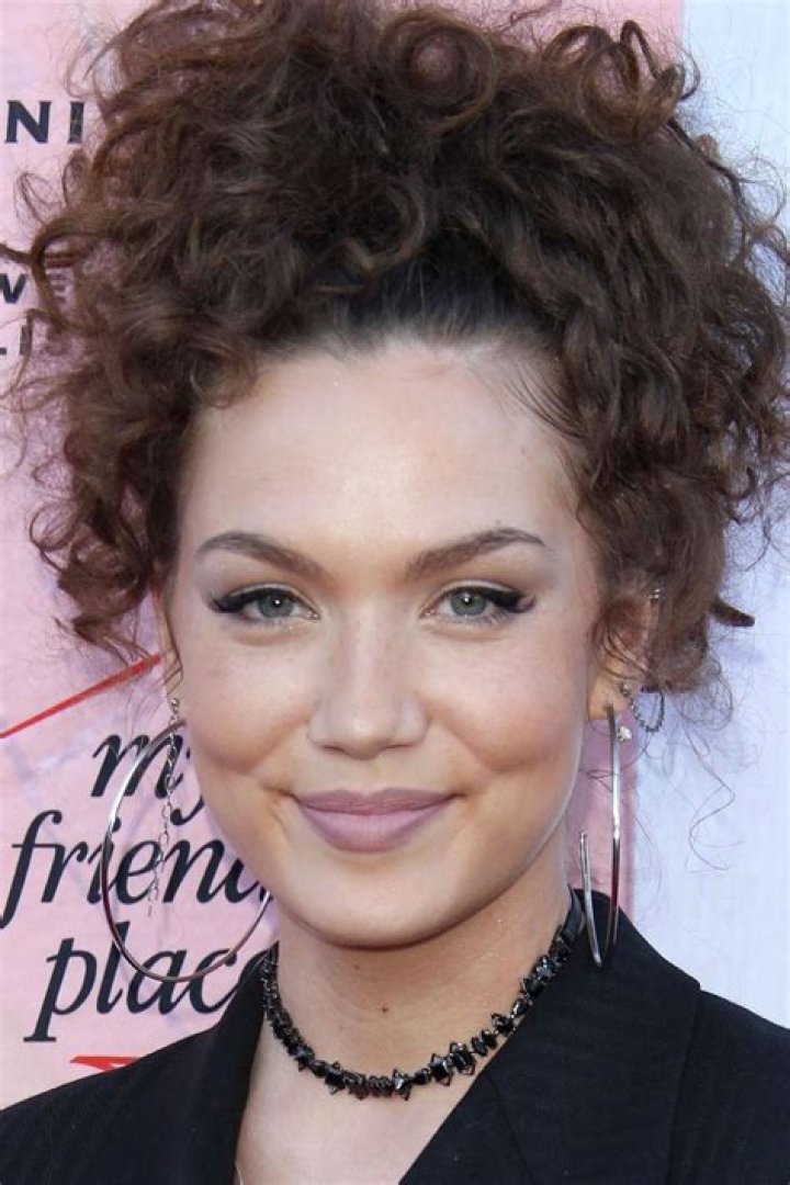 Jude Demorest Bio, Wiki, Age, Family, Husband, Baby, Movies, and Net Worth