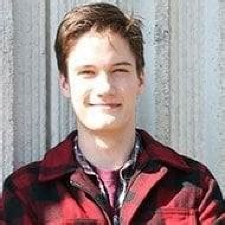 Justin Kelly Net Worth