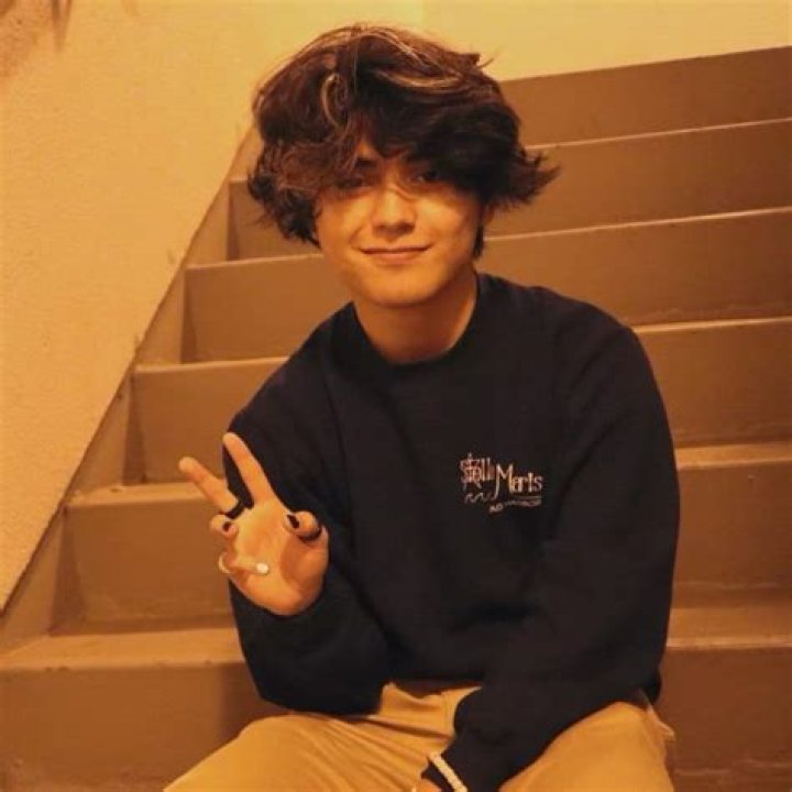 Kairi Cosentino Bio, Wiki, Age, Girlfriend, TikTok, Soccer, and Net Worth