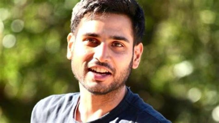 Karamjit Anmol Net Worth, Bio, Education, Career, Relationship Status, Body Measurements, Social Media
