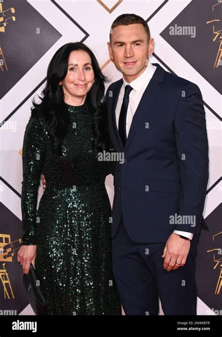 Coach Kevin Sinfield Wife Jayne Sinfield Married Life