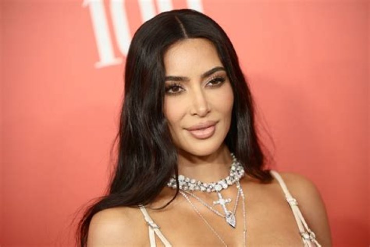 Kim Kardashian Is Man-ifesting New Love In Her Life With A Hilarious Green Flag List