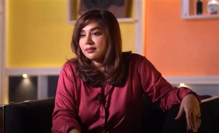 Komal Rizvi – Biography, Facts & Life Story