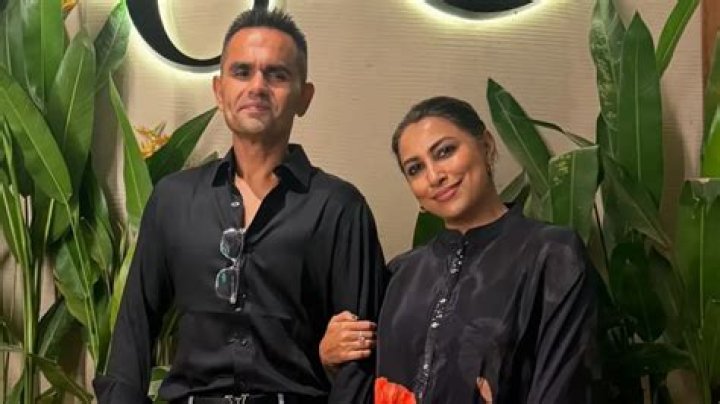 Kranti Redkar – Biography, Facts & Life Story