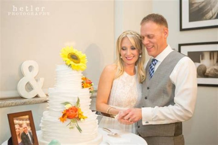 Kristen Kirchhaine TMJ4, Bio, Wiki, Age, Height, Family, Husband, Education, Salary, Net Worth