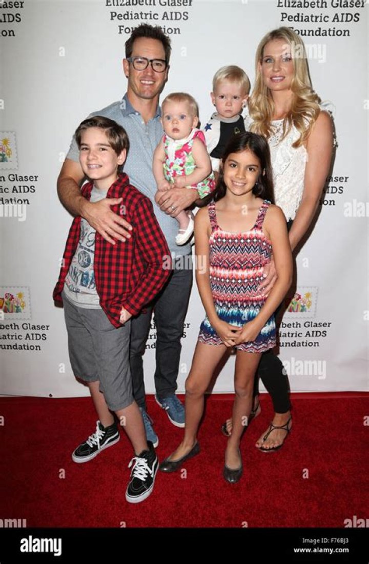 
Meet Michael Charles Gosselaar-Photos Of Mark-Paul Gosselaar’s son With His Ex-Wife Lisa Ann Russell
