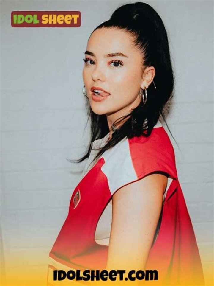 Lauren Spencer-Smith Net Worth 2024