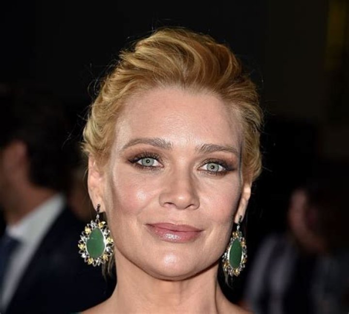 Laurie Holden Net Worth – How Much is Laurie Holden Worth?