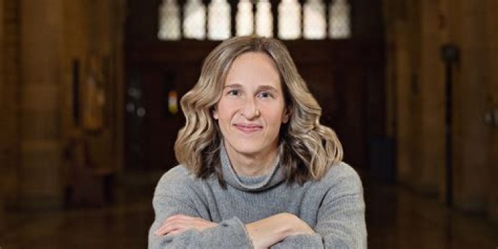 Leah Litman Podcast, Bio, Wiki, Age, Parents, Father, Husband, Salary, and Net Worth