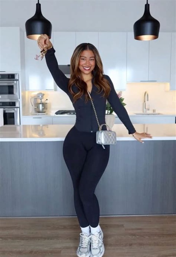 Lexie Learmann Net Worth