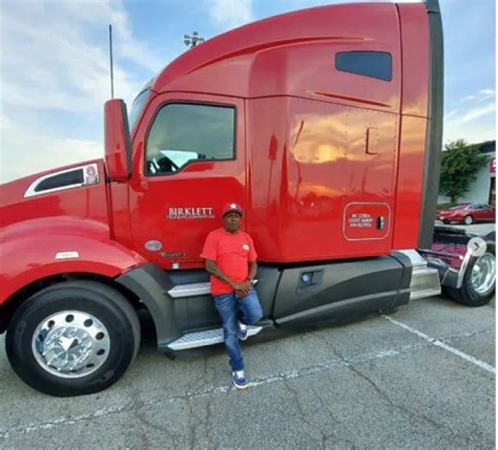 Lil Troy Net Worth – How Much is Lil Troy Worth?