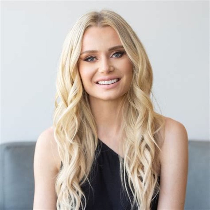 Lisa Dawson Net Worth